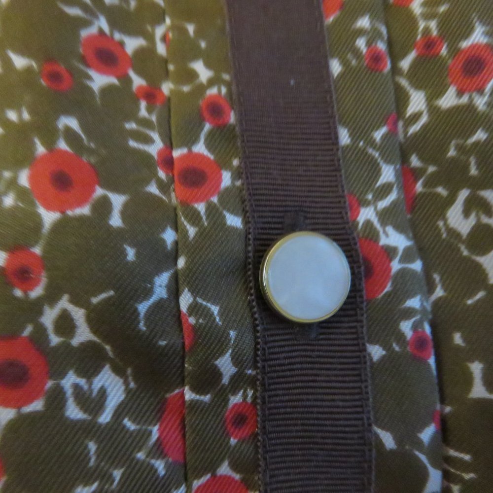 Floral Button-Up Dress - Picture 7 of 16